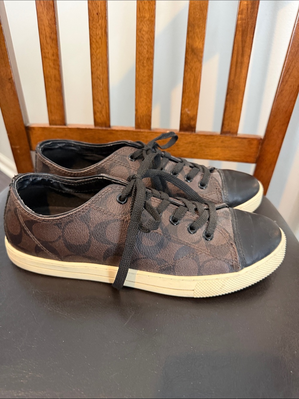 EUC Coach Parkway Sneakers